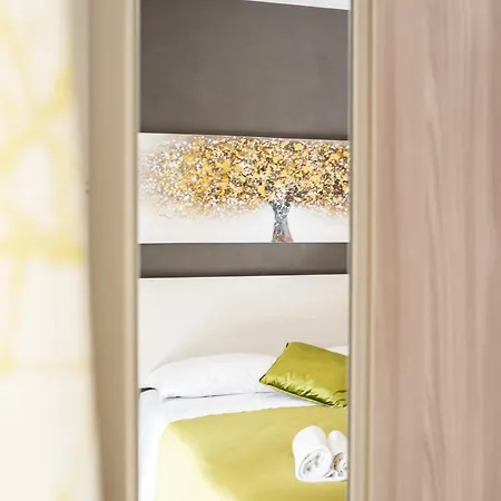 Centre Bed & Breakfast 4*